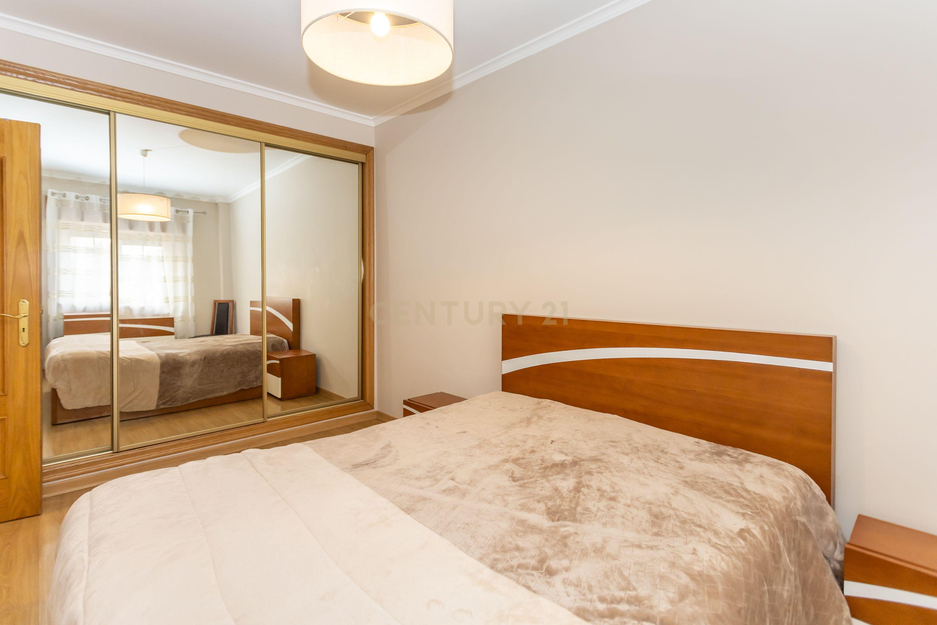 Apartamento T3 Quinta do Conde - Image 22