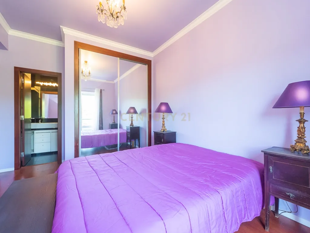 T2 de Charme na Portela de Sintra | Suite, Varandas e Vista Panorâmica - Image 23
