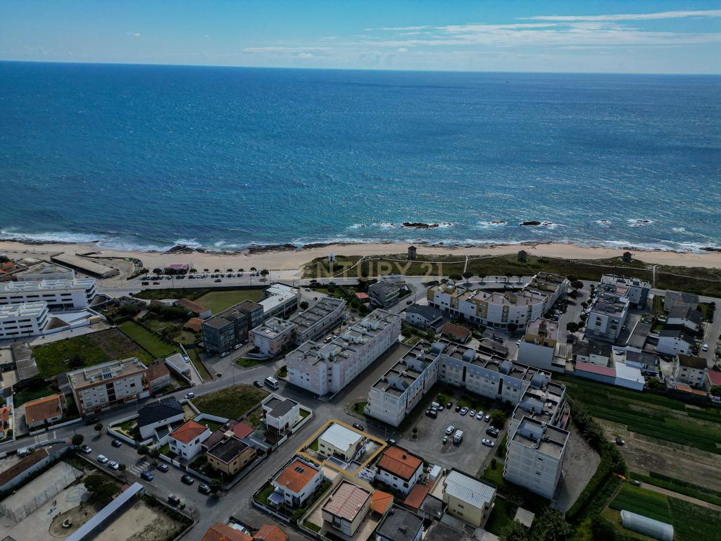 Moradia Isolada a 2 minutos da praia de Apúlia -  Esposende - Image 1