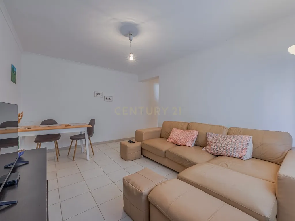 Apartamento T1 em Luz, Lagos - Perto da Praia e Centro - Image 7