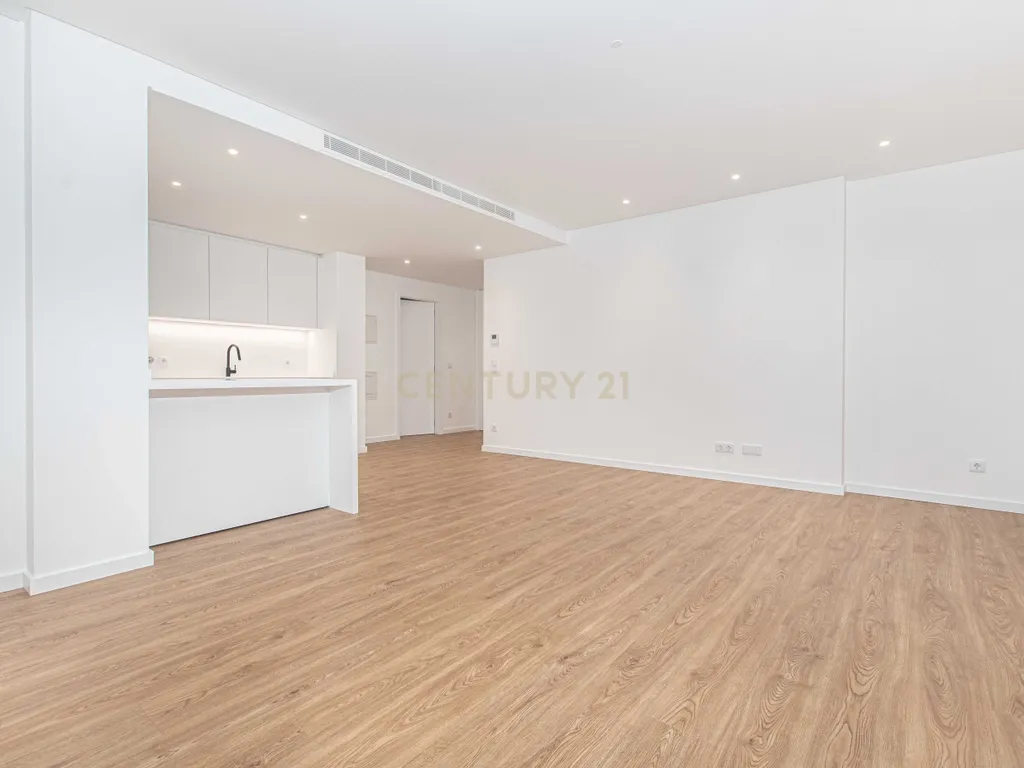 Apartamento T2 Urbanização Neudel na Amadora, a estrear - Image 6
