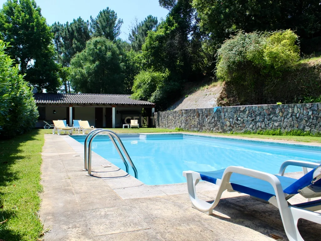 Turismo Rural || Moradia com Piscina || Castanheira De Pêra - Image 29