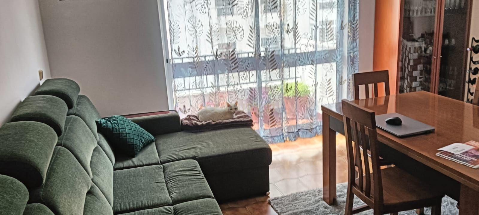 Apartamento T2 em Samora Correia com Vista Panorâmica e Boa Localização - Image 4