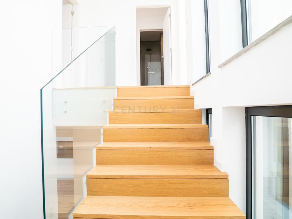 Moradia T4 – Empreendimento Sky City -  Serra de Carnaxide - Image 23