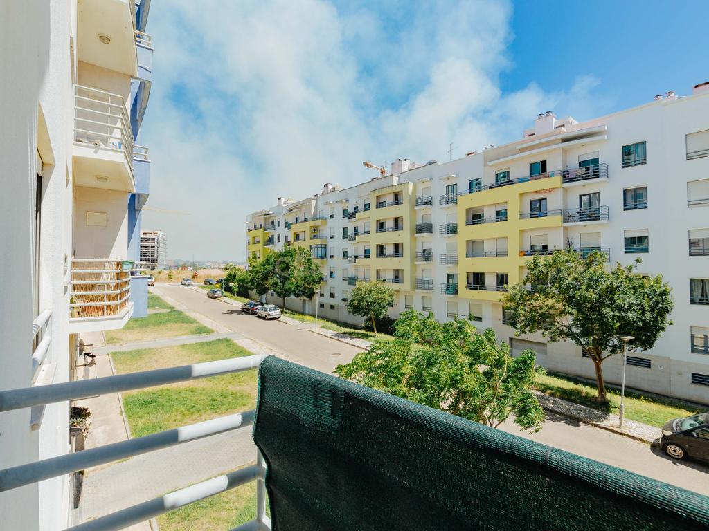 Apartamento T3 em Montijo, Setúbal - Excelente Localização - Image 1