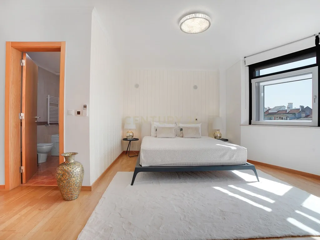 Apartamento T5 Duplex de Luxo para Arrendamento – Avenida do Brasil, Lisboa - Image 48