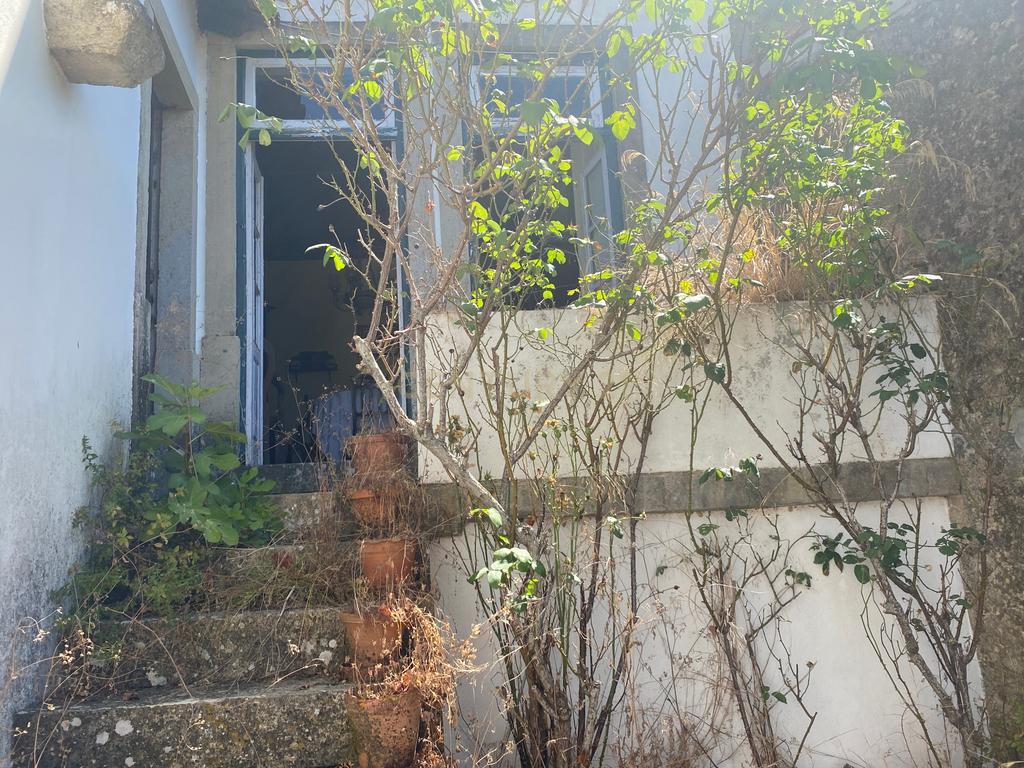 Casas Senhoriais Início Sec XIX + Terreno 4100m2 | 20 minutos de Coimbra - Image 31