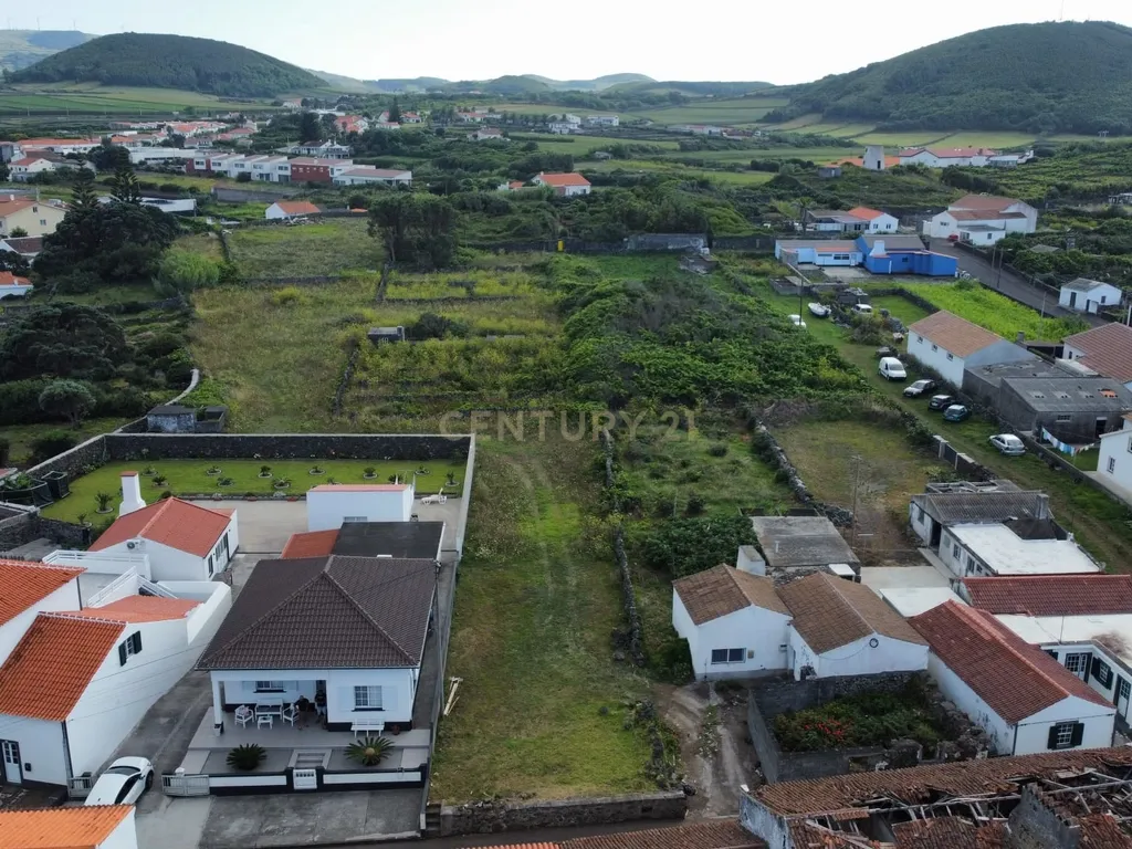 Terreno à Venda em Santa Cruz da Graciosa - Image 3