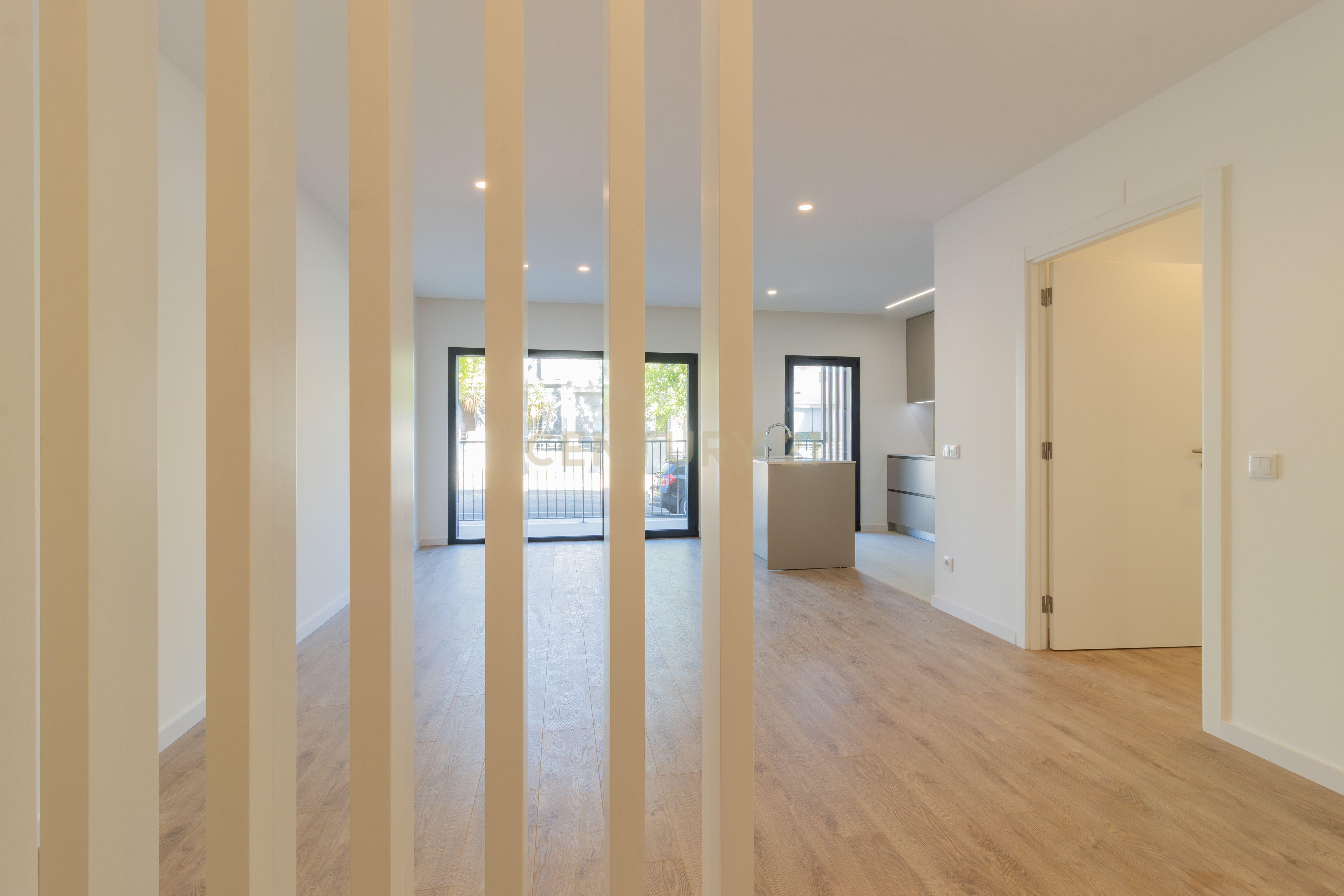 Apartamento T2 à venda em Parceiros e Azoia, €274.500
