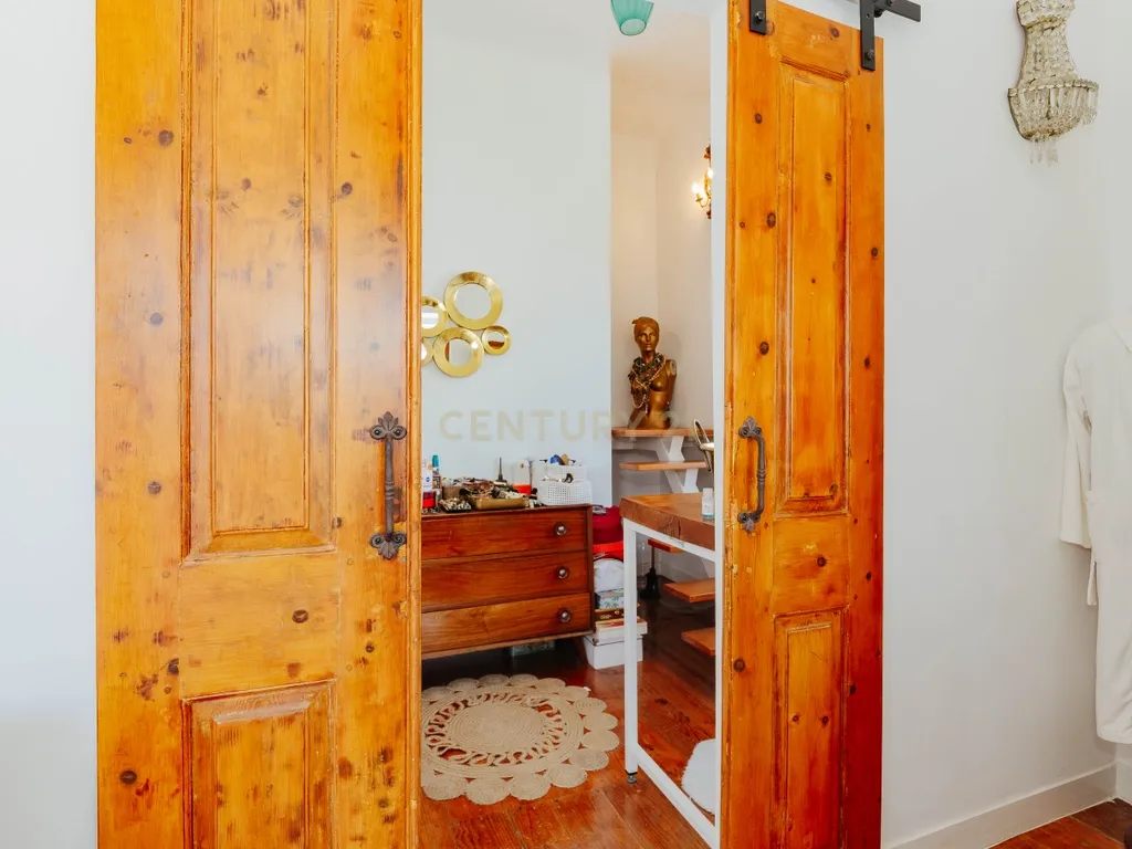 Moradia de Charme Renovada | Piscina | A 3 minutos da Praia da Parede - Image 25