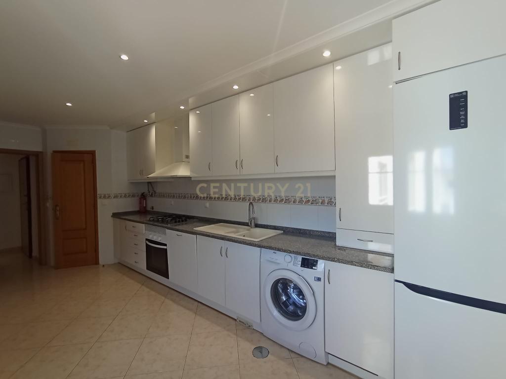 Apartamento T3 na Costa da Caparica - Image 11