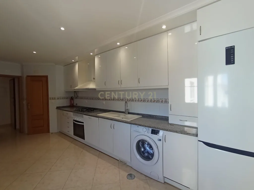 Apartamento T3 na Costa da Caparica - Image 11
