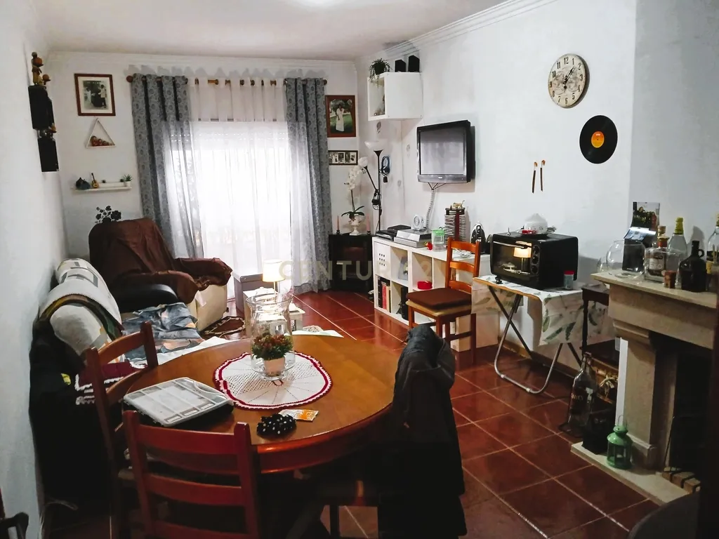 Apartamento T2 em Queluz - Image 11