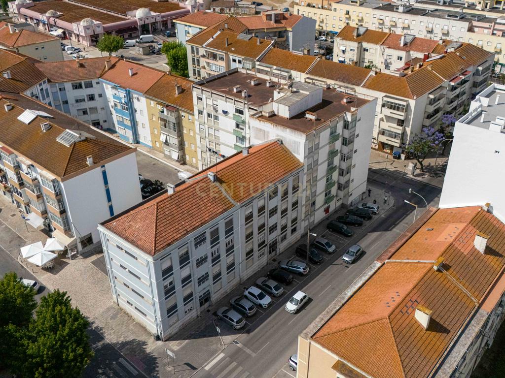 Apartamento T2 Moita – Ideal para Habitação Própria ou Investimento! - Image 28