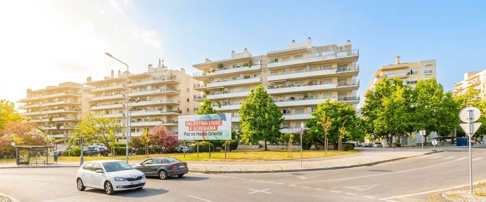 Apartamento T2 em Santo António dos Olivais, €290.000