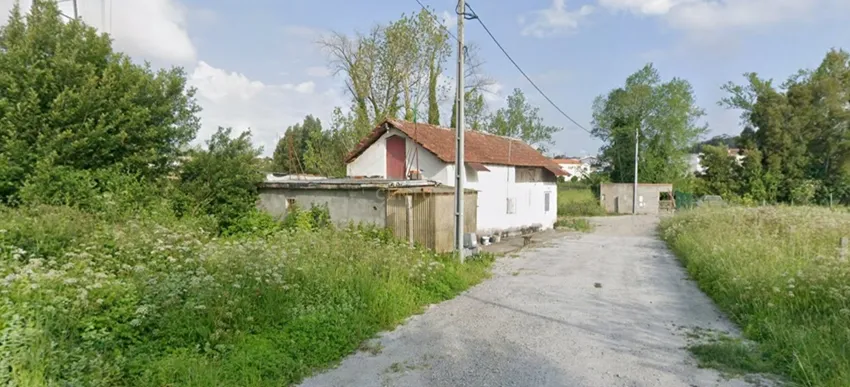 Venda | Casa térrea + terreno | Anta, Espinho - Image 1