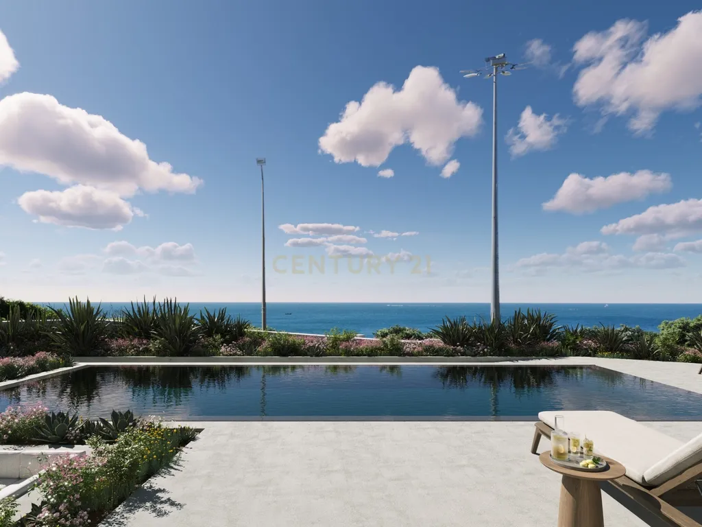 Moradia de Luxo T3+1 com Piscina Privativa e Jardim no Estoril — Vista Mar - Image 10