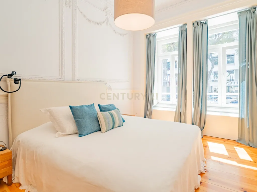 Apartamento T5 de Charme com Jardim Privativo nas Avenidas Novas | Avenida 5 de Outubro, Lisboa - Image 25