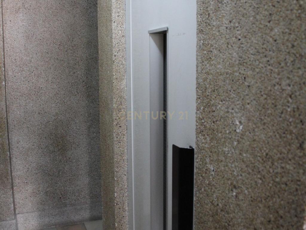 Oportunidade Única! Apartamento T2 com Vista Rio em Vila Franca de Xira. - Image 4