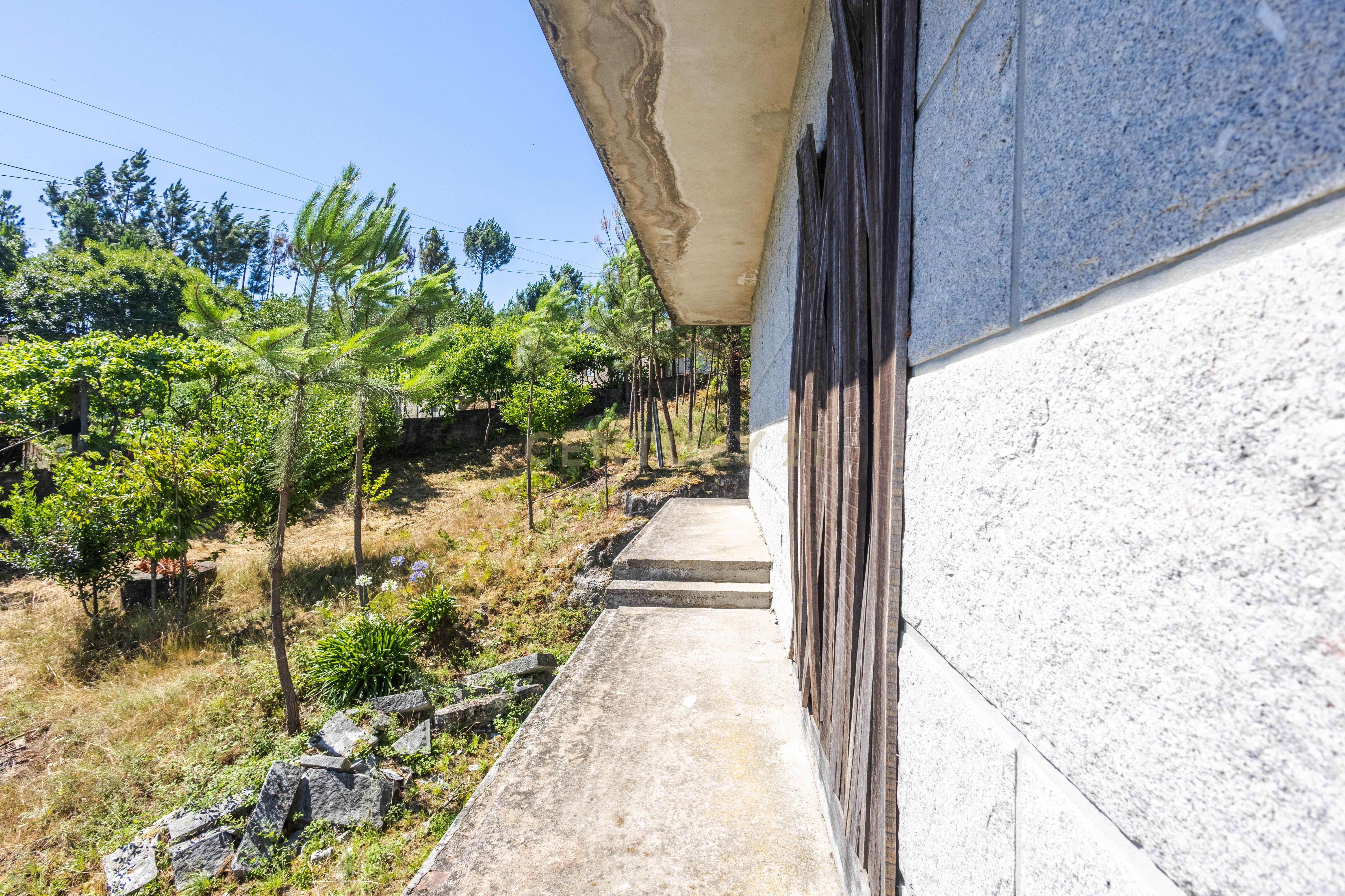 Fotografia 8 de Casa T3 de pedra, em Avessadas e Rosém, Marco de Canaveses