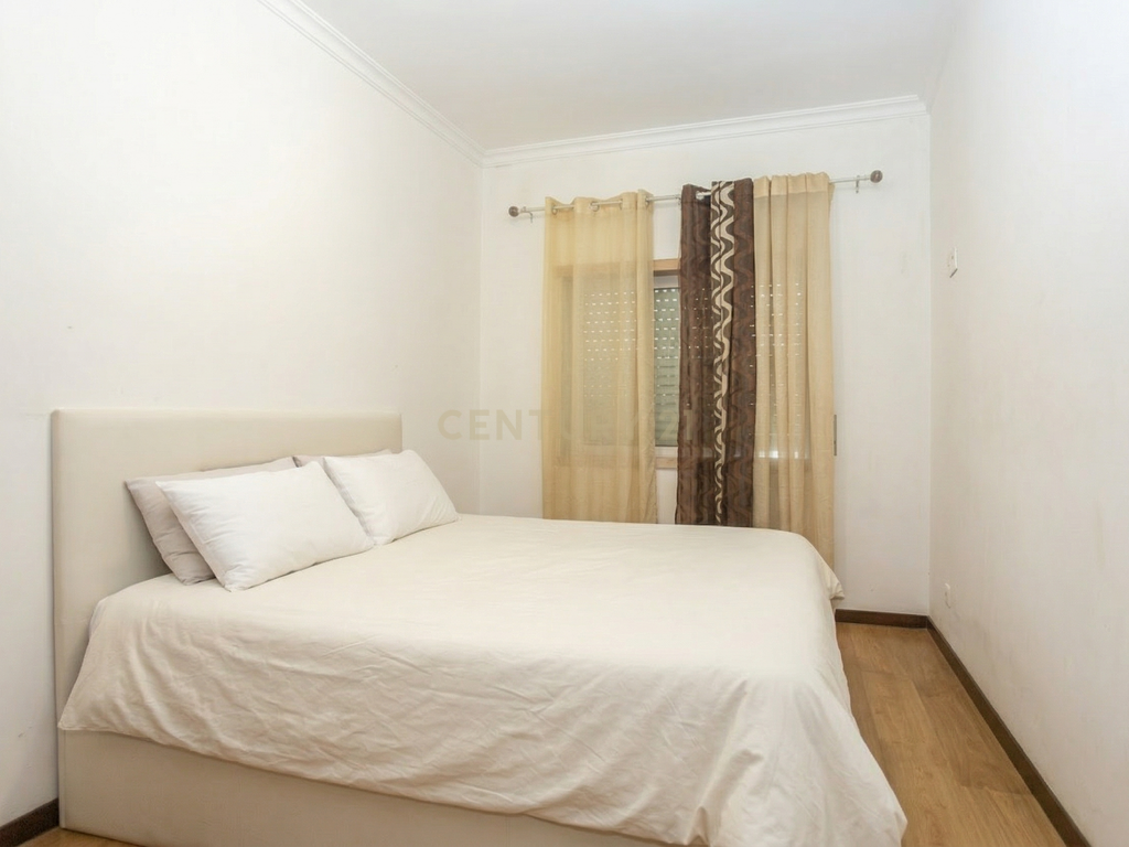 Apartamento T2 em Baixa da Banheira - Image 8