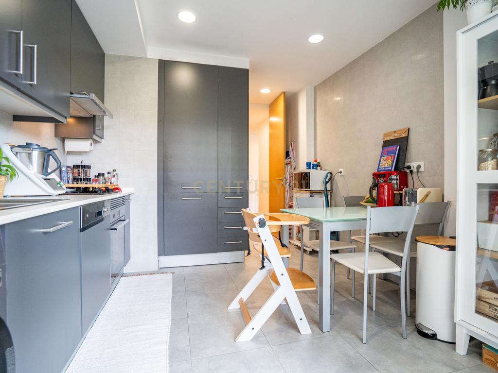Apartamento T3 na Quinta do Património, em Sacavém. - Image 19