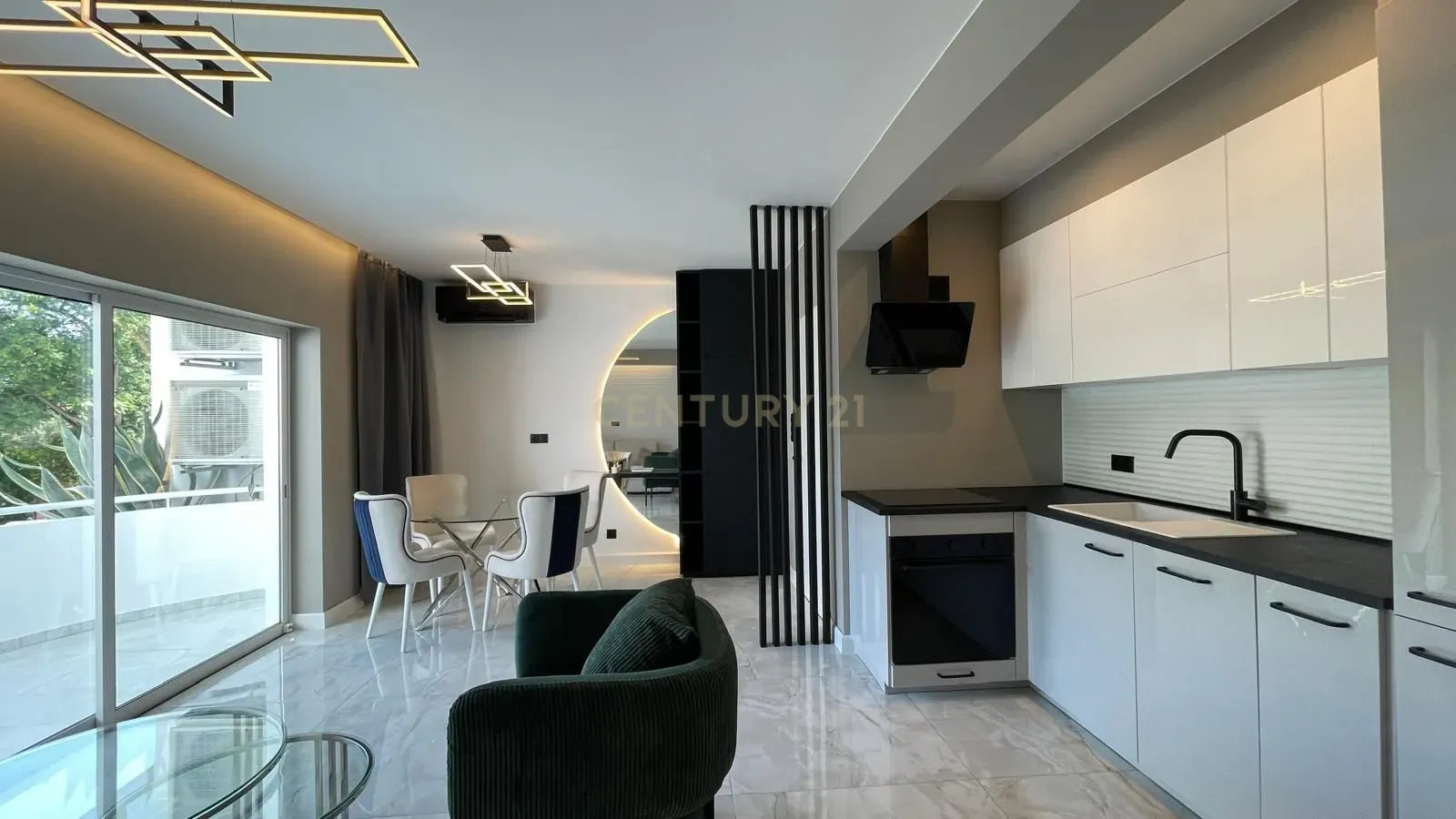 Fotografia 8 de T2+1 em Vilamoura | Totalmente Renovado (2025) | Luxo e Piscina a Minutos da Marina