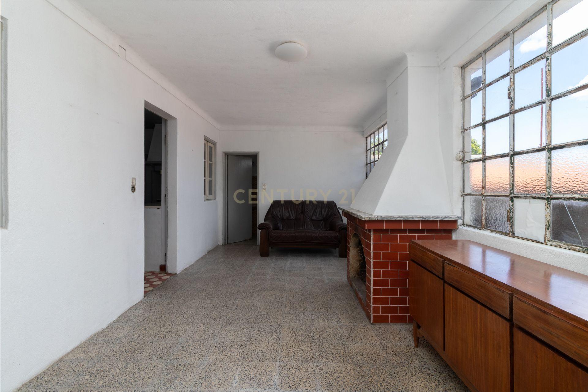 Moradia T3 com Jardim e Garagem em Santarém, Abrantes - Em Sistema de propostas Múltiplas - Image 17