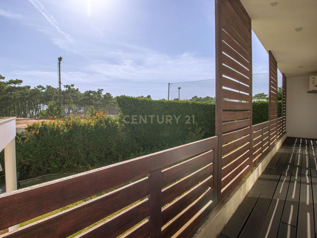 Moradia Isolada T4 291m2 em Lote de 1050 m2 em Mucifal, Colares, Sintra - Image 45