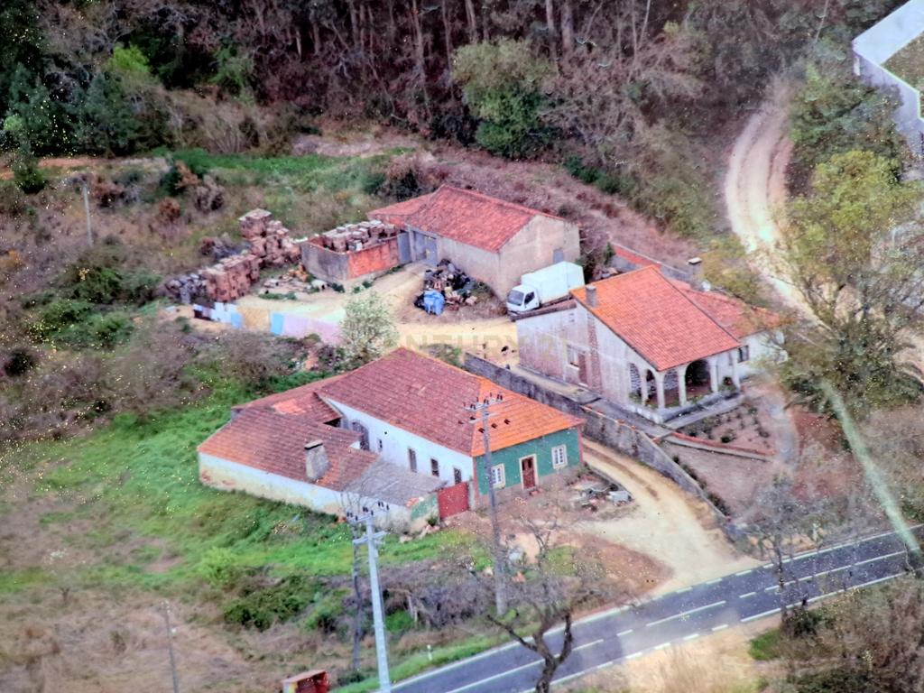 Moradia T3 - Caldas da Rainha - Image 1