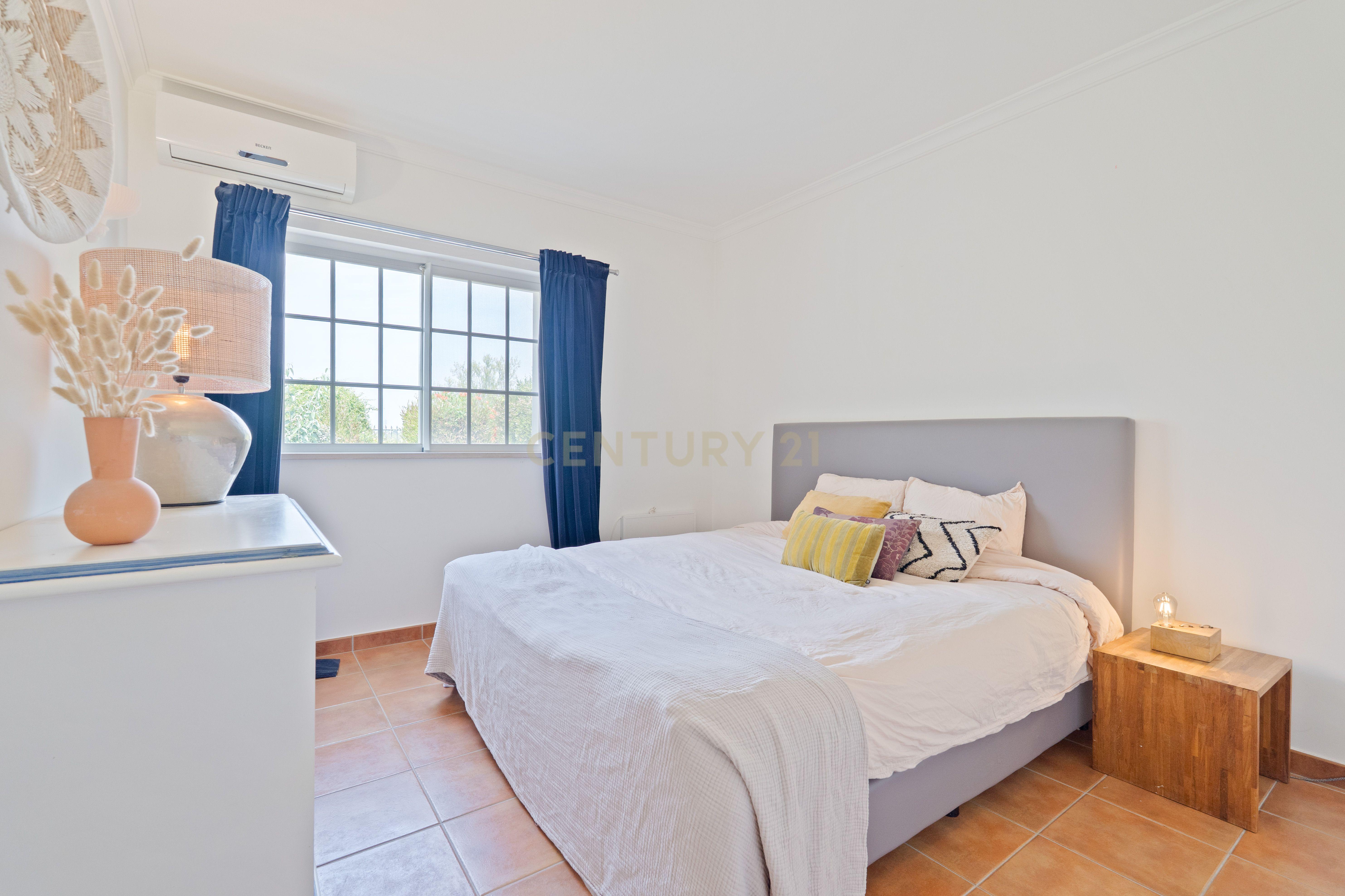 Casa de Luxo em Albufeira com Vista Panorâmica e Piscina - Image 29