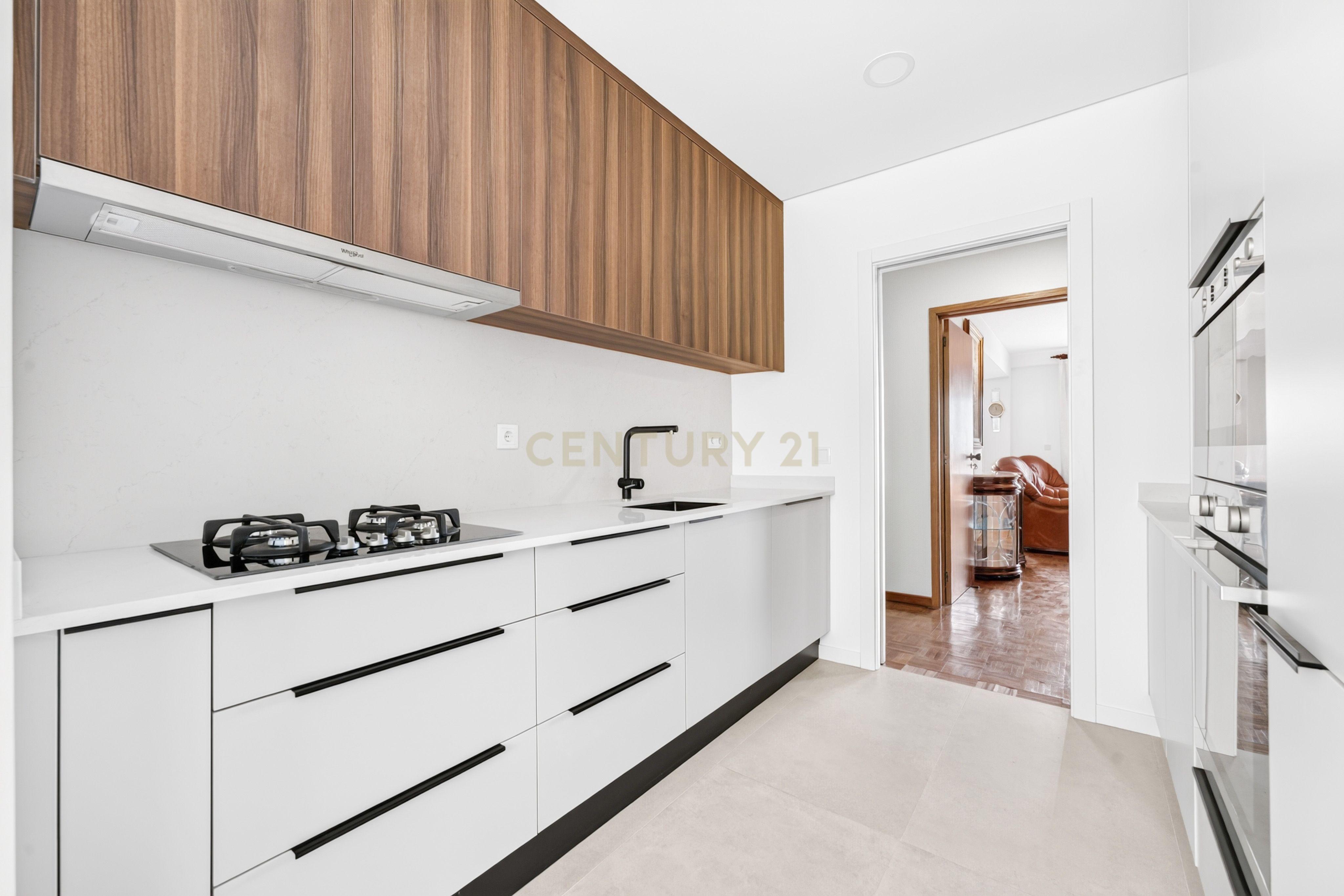Fotografia 10 de Apartamento T3 para Arrendamento no Funchal