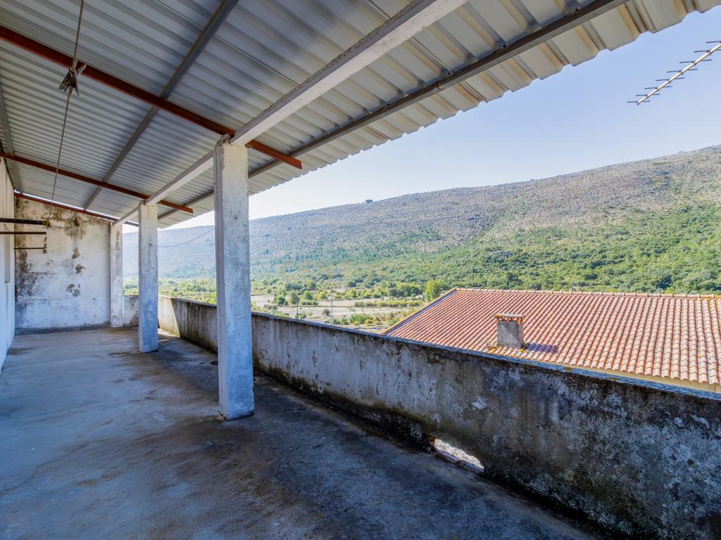 CONJUNTO MORADIA, 4 APARTAMENTOS E PAVILHÃO - Image 59