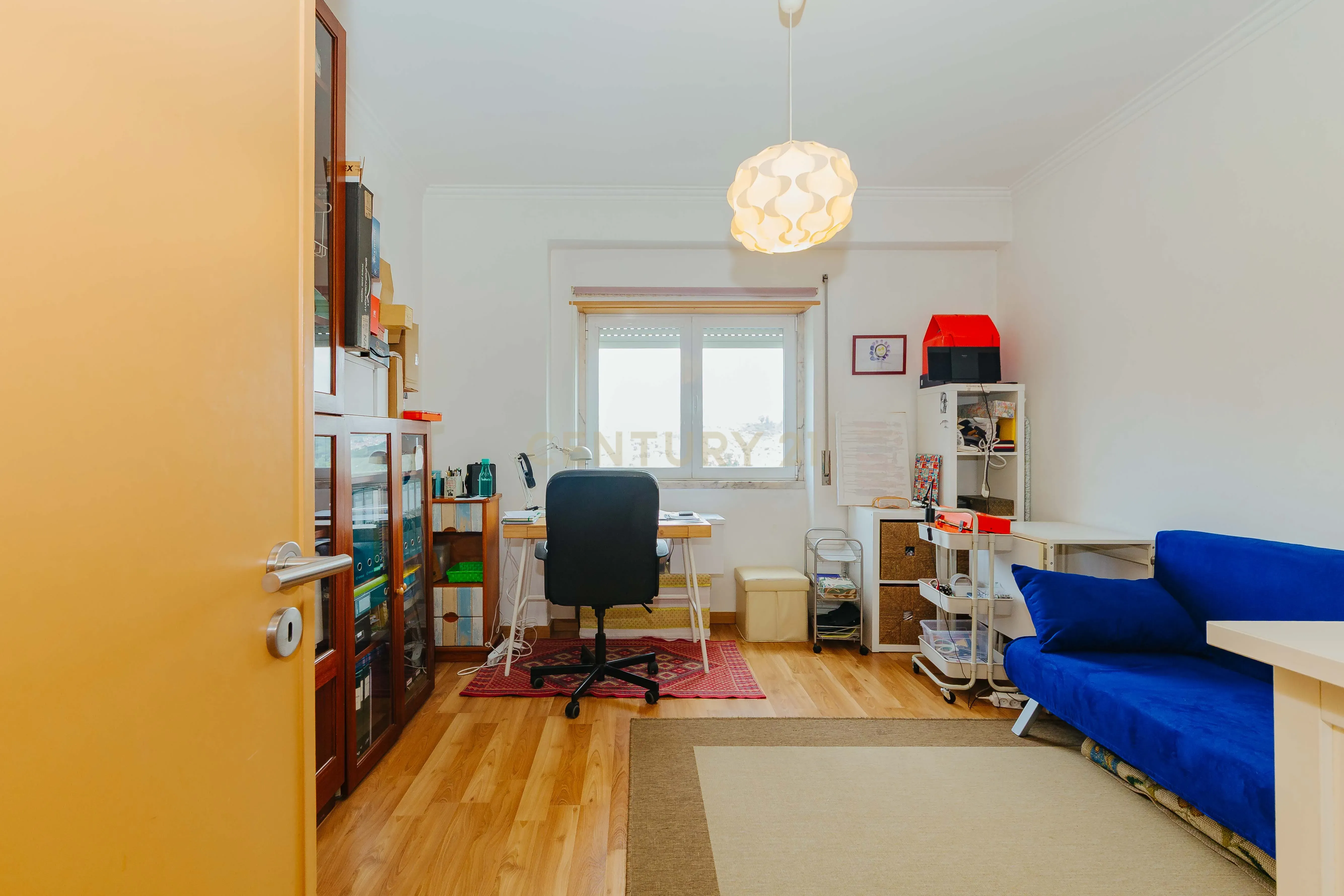 Apartamento T3 com 119 m² em Alfornelos – Remodelado, 2 WC, facilidade de estacionamento e proximidade à estação do Metro - Image 12