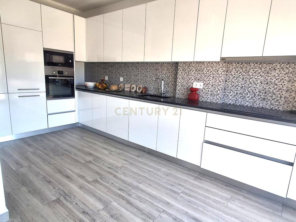 Moderno Apartamento na Avenida Luísa Todi em Setúbal completamente NOVO a estrear com Vista Deslumbrante a estrear uma Suíte - Image 7