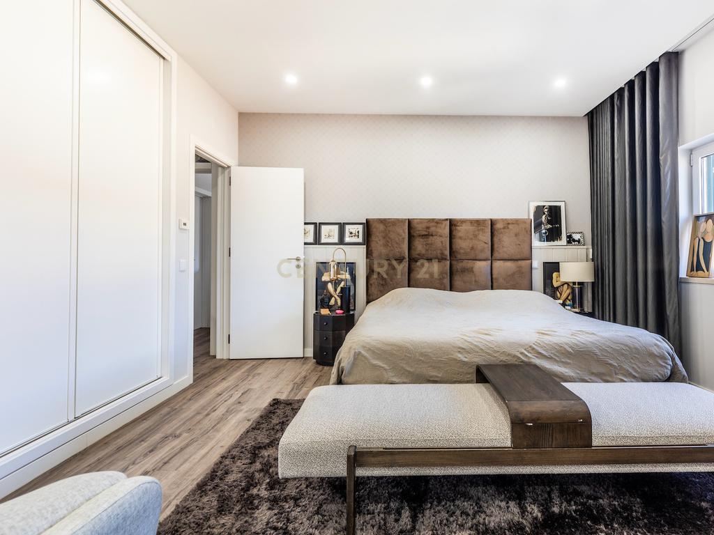 Moradia Exclusiva na Verdizela – Conforto, Estilo e Qualidade de Vida - Image 37