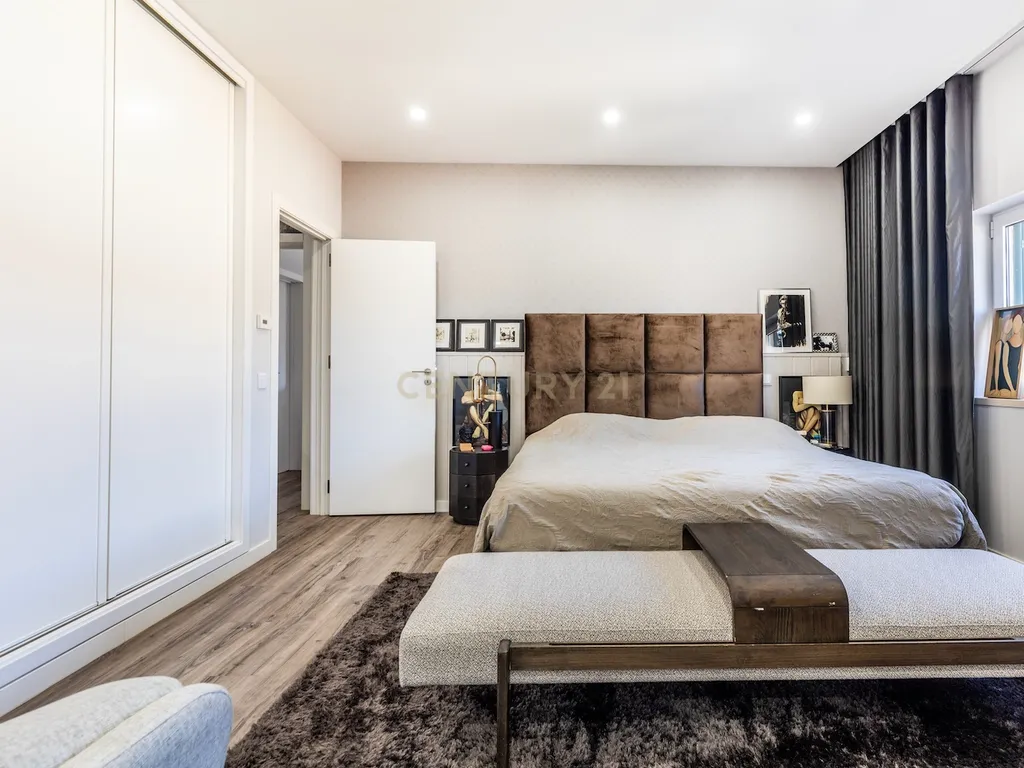 Moradia Exclusiva na Verdizela – Conforto, Estilo e Qualidade de Vida - Image 37