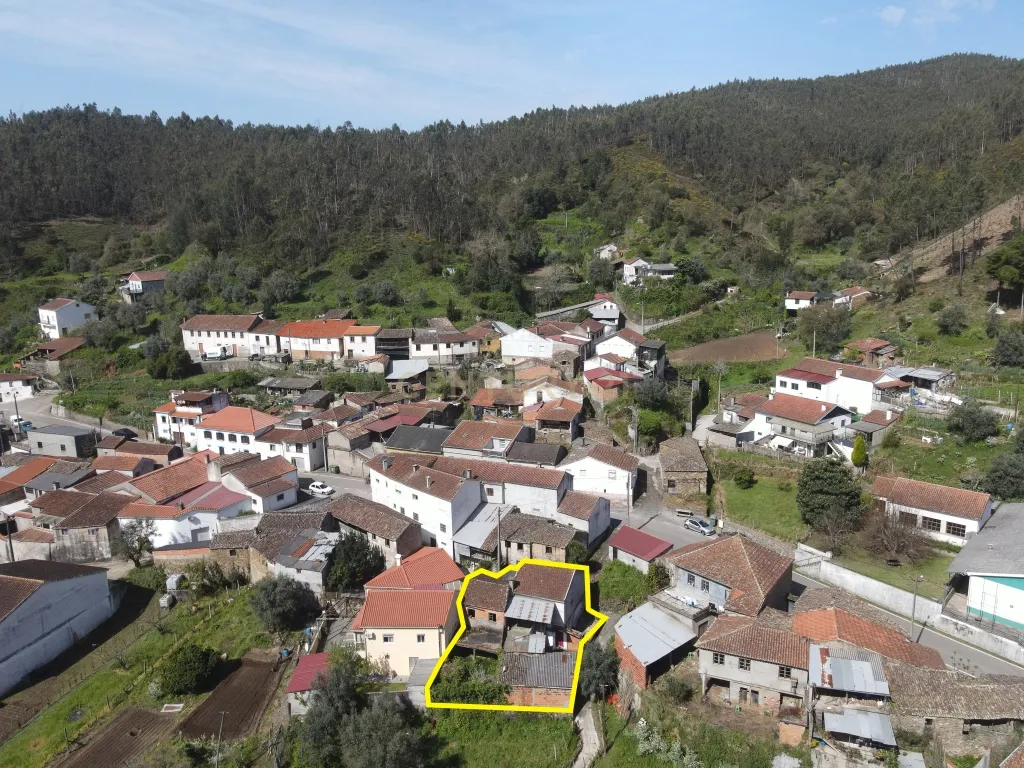 Moradias para Reabilitação em Vila Nova de Poiares - Image 41