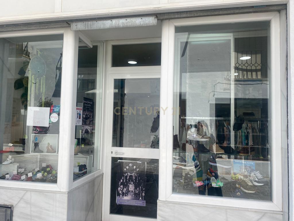 Espaço Comercial em Málaga com Excelente Localização e Acessibilidade - Image 14