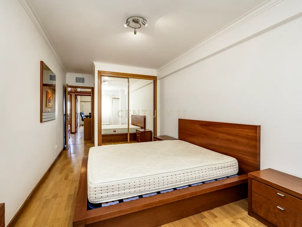 Apartamento T3 em Odivelas com garagem - Conforto e Localização Central - Image 19