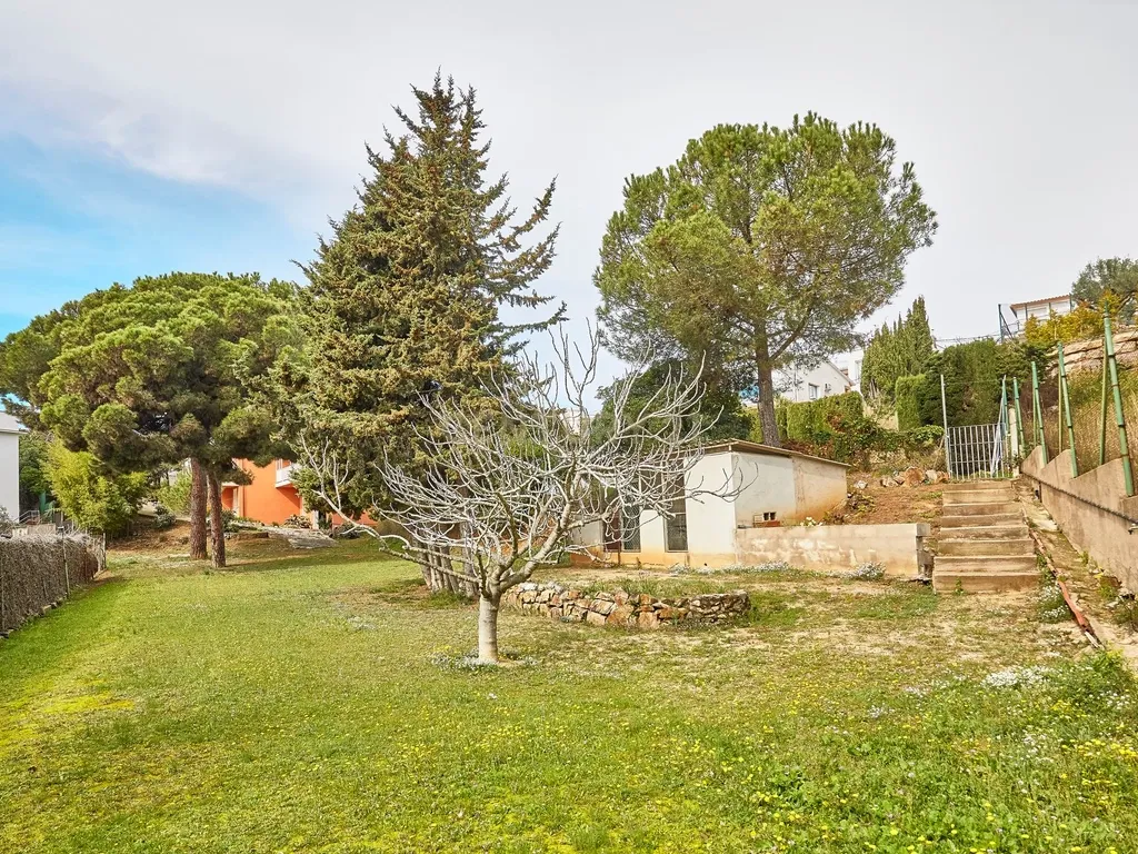 Moradia com vista para o mar e 3 habitações independentes em Canet de Mar - Image 68