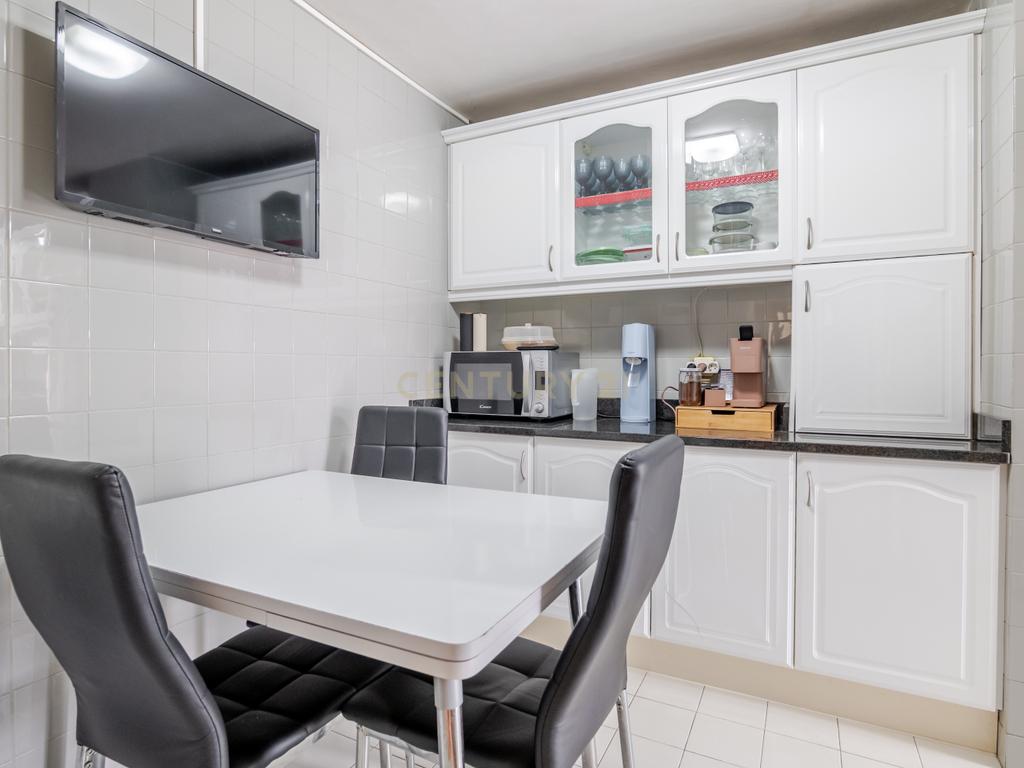 Apartamento T2 na Senhora da Hora, Matosinhos - Image 23