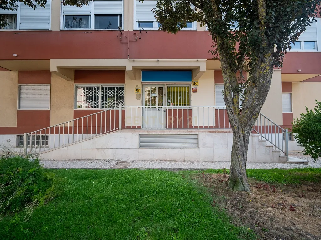 Loja – Ideal para Creche, Centro de Estudos ou Atividades de Apoio - Odivelas - Image 2