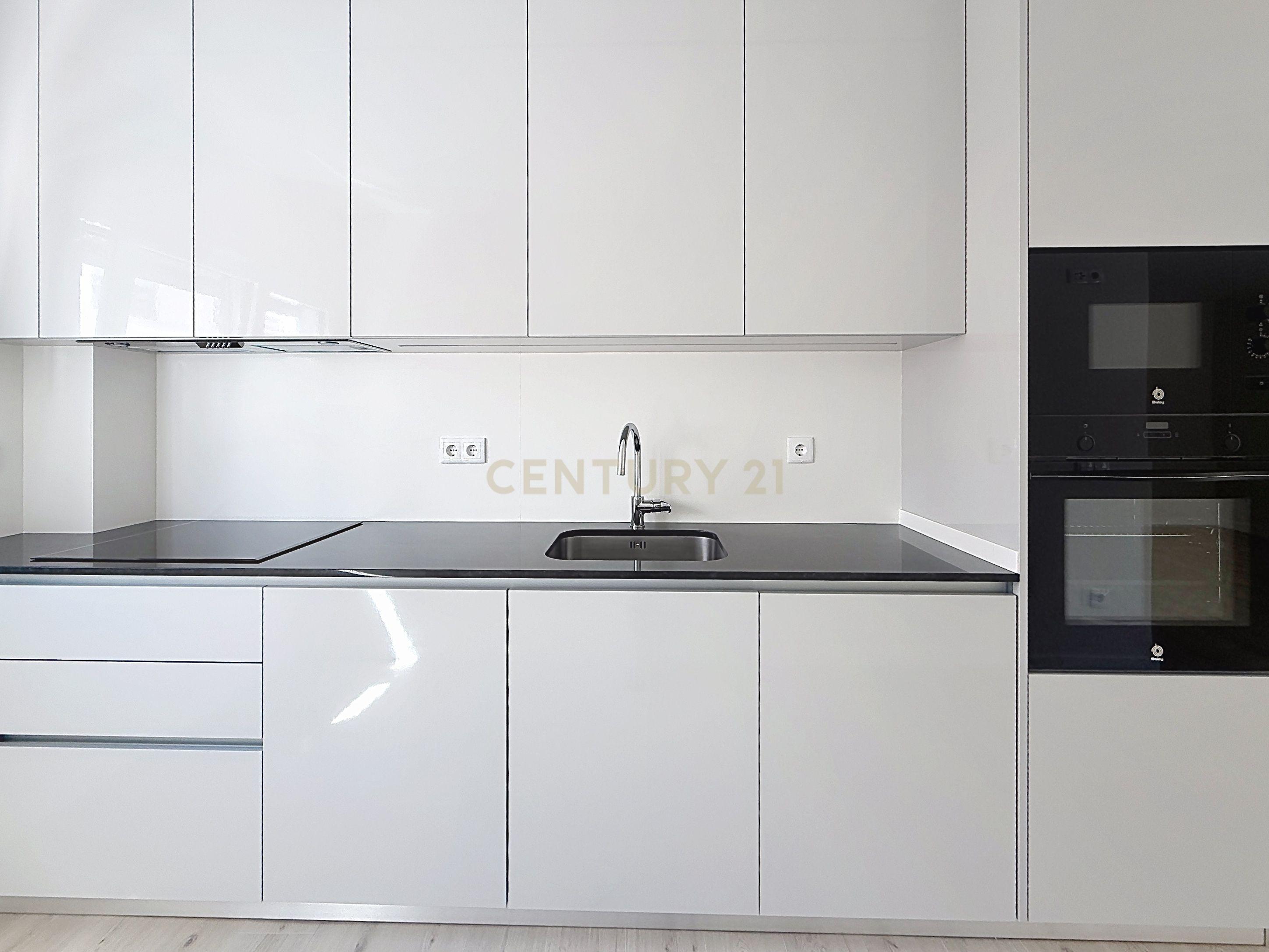 Fotografia 6 de Encantador Apartamento T2 na Praia de Pedrógão — Novo a Estrear | 235.000€