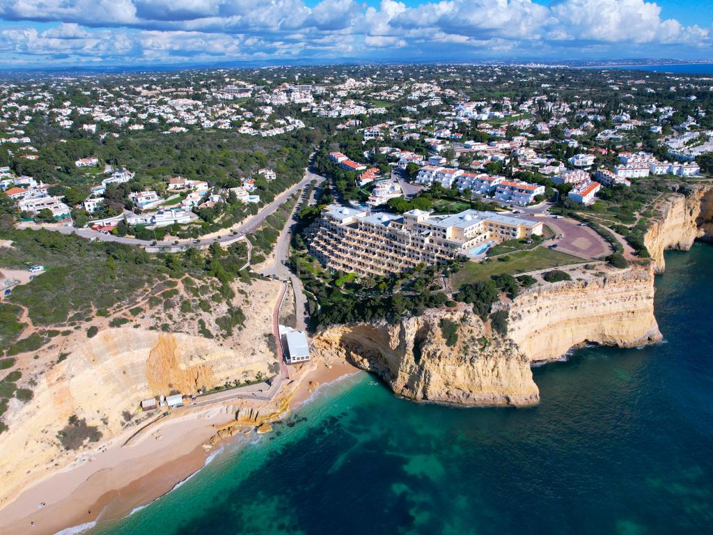 Apartamento T1 em Lagoa com Piscina e Boa Exposição Solar - Image 2