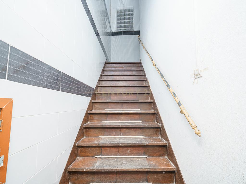 APARTAMENTO T6 NO CORAÇÃO DA CIDADE, EM SETÚBAL - Image 17