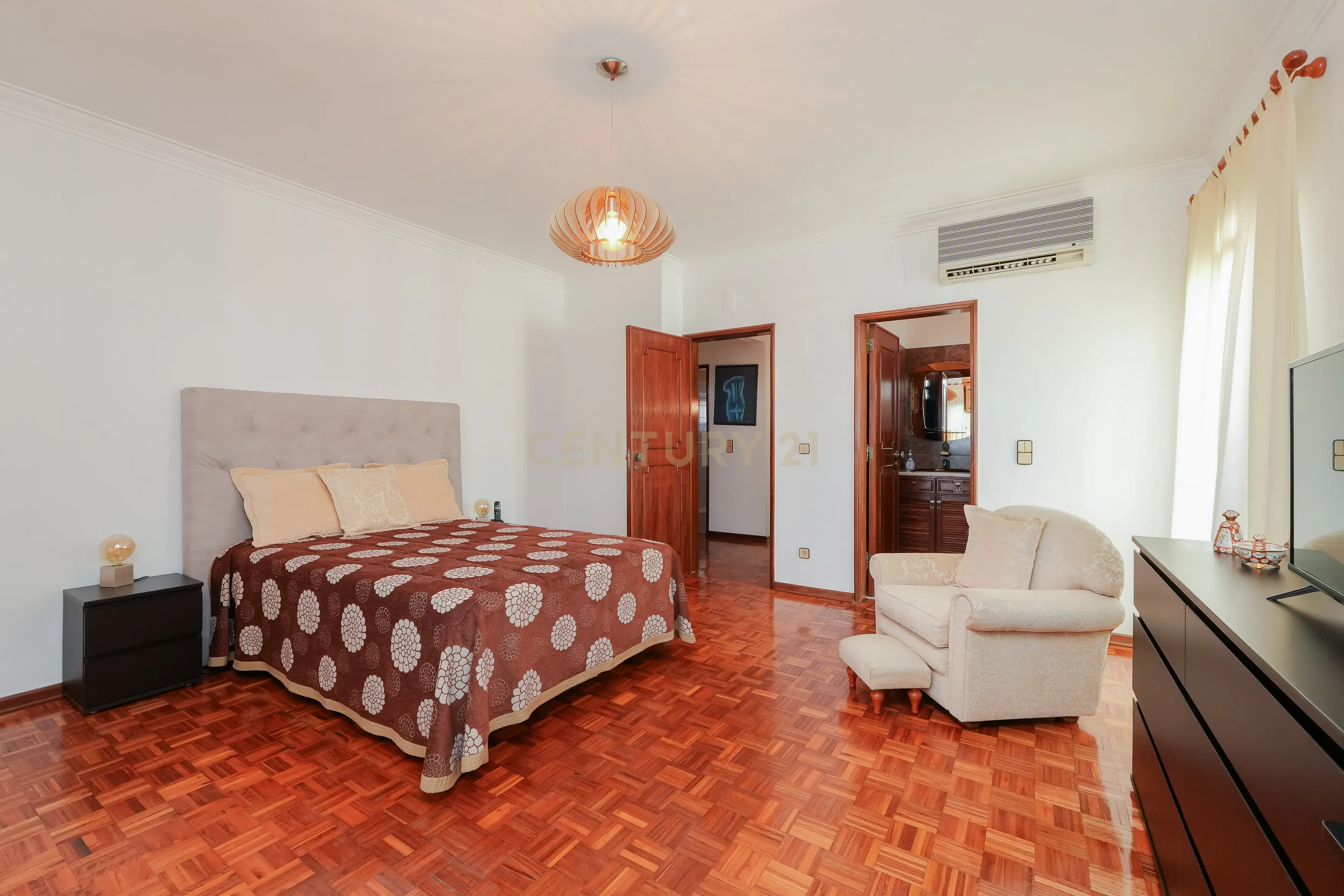 Oportunidade, moradia com piscina e vista panorâmica na Agualva.  - Image 18
