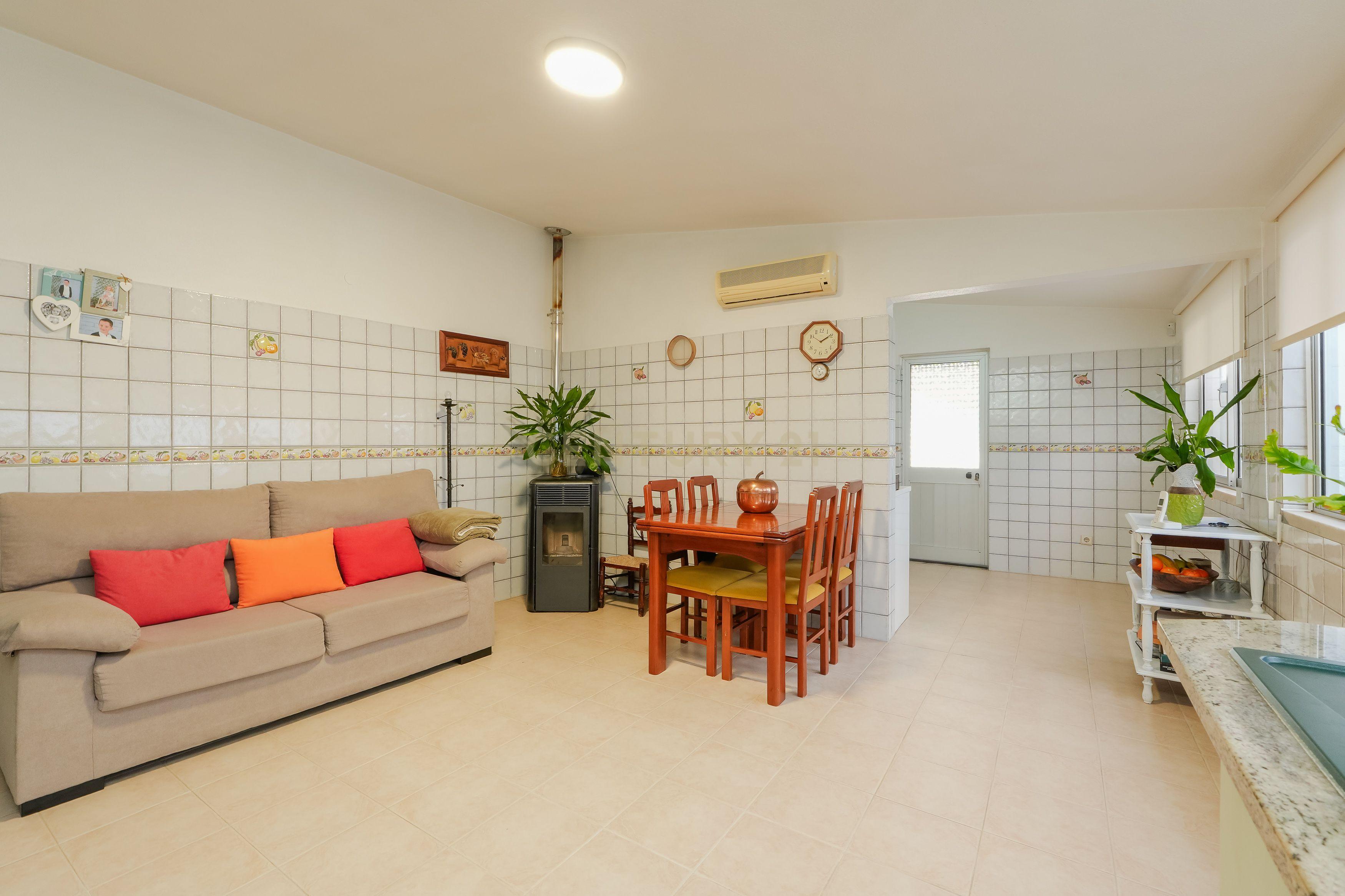 Oportunidade, moradia com piscina e vista panorâmica na Agualva.  - Image 30