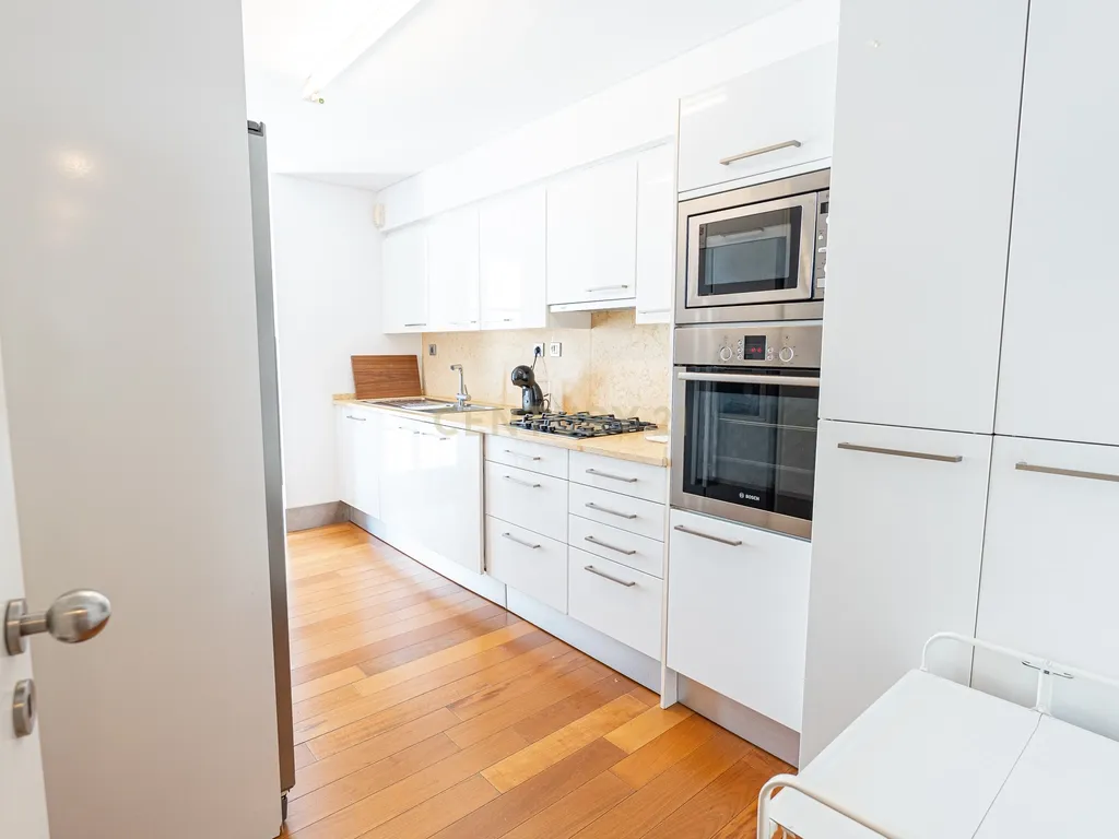 Apartamento Vibrante no Chiado - Image 23