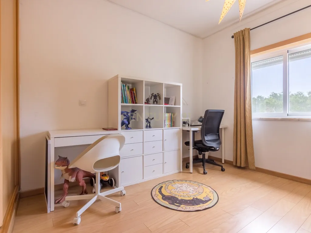 Apartamento T3 | Palhais – Barreiro | R/C – 145m2 - Image 18